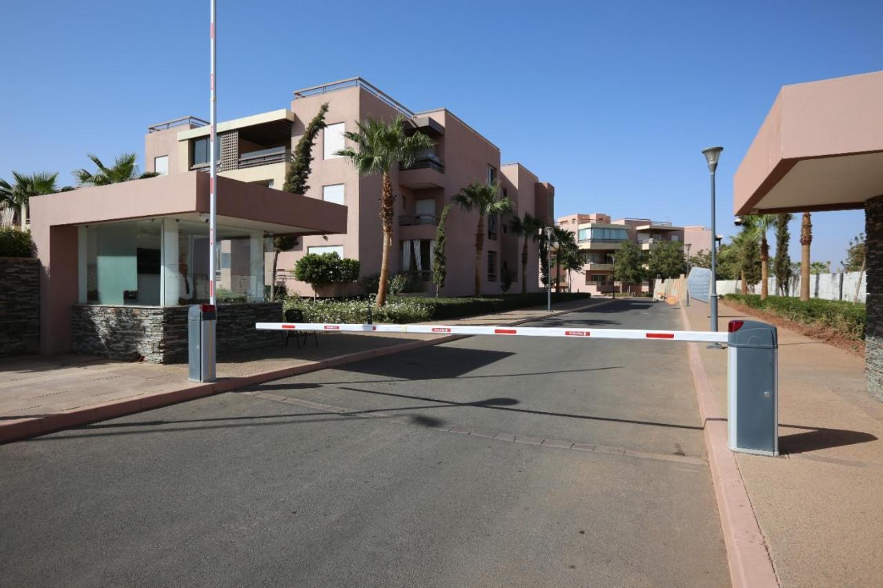 Appartement Riad White Golden Marrakesh Buitenkant foto